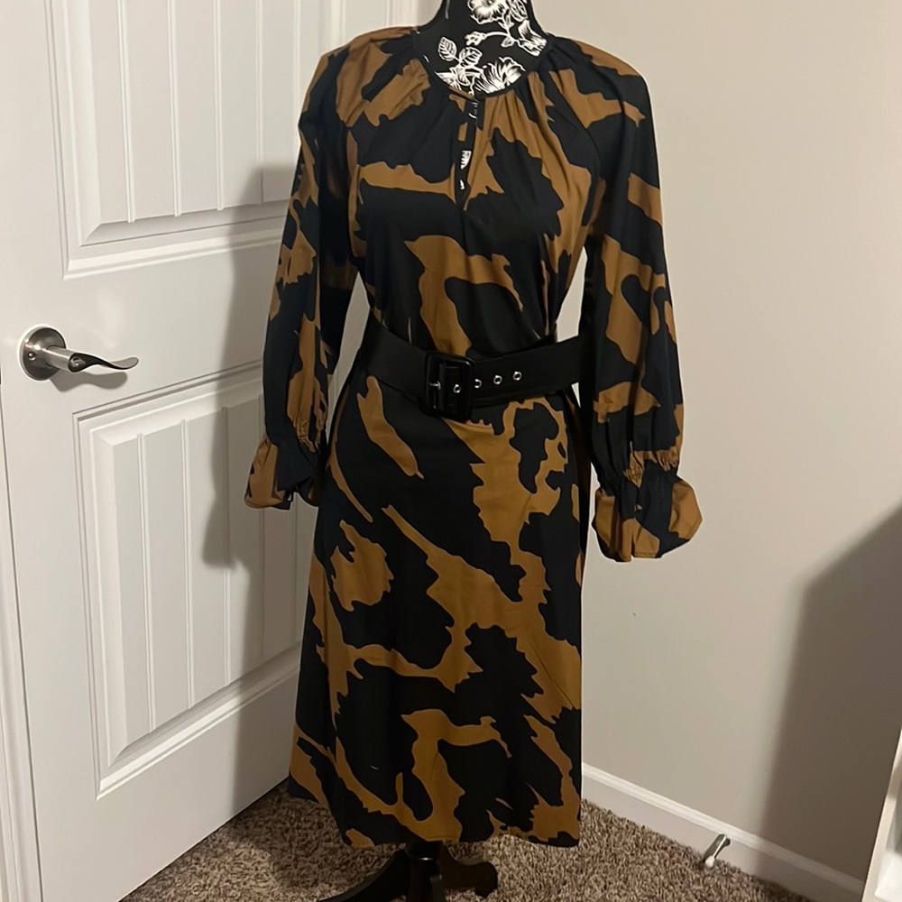 Women's balloon sleeve dress